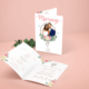 Faire-part de mariage bohème original, thème attrape-rêves, dream catcher pastel et plumes. Invitation élégante et chic avec illustration couple en dessin d’après vos photos. Fleurs couleurs rose pastel et feuilles d'eucalyptus